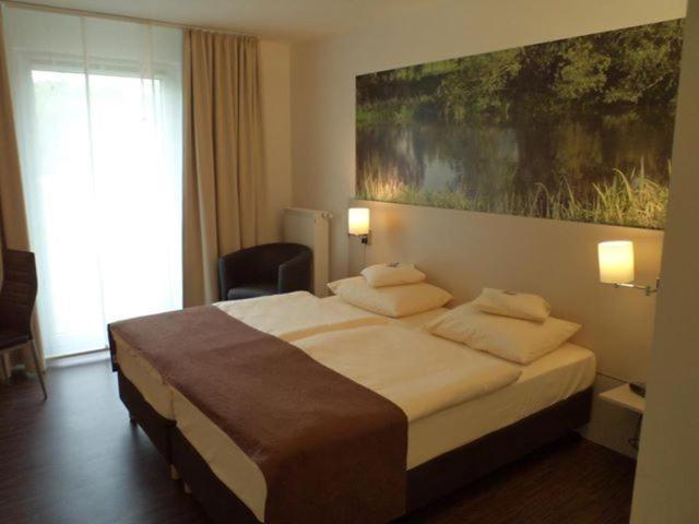 Das Neue Hotel Am Park โฟรนเดนแบร์ก ห้อง รูปภาพ
